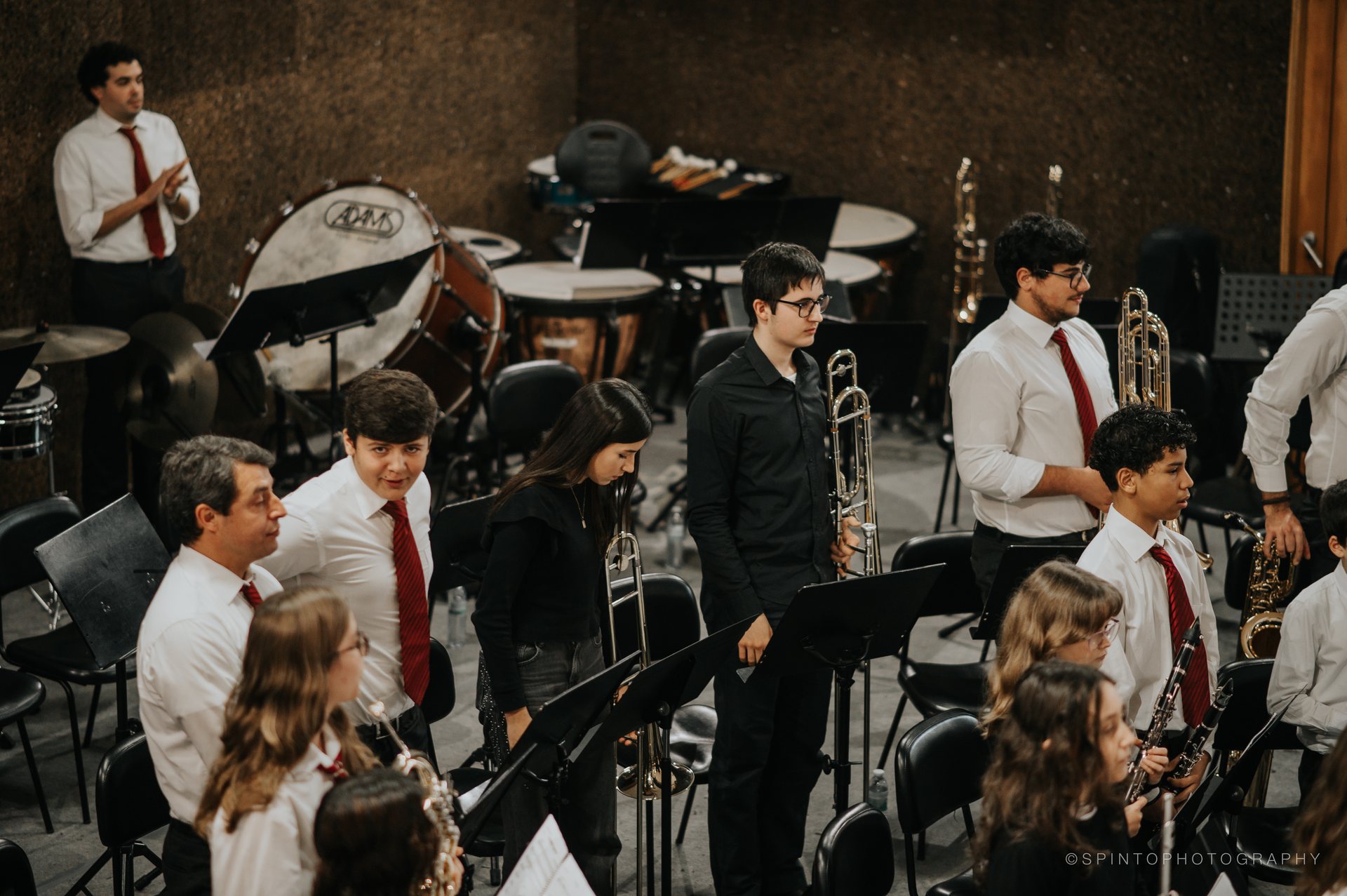 Banda Juvenil — Concerto Solidário de Ano Novo 2026, foto 11